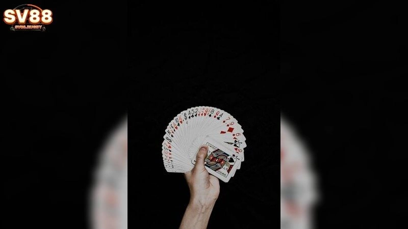 Hiểu Biết Về Người Chơi Và Đối Thủ Hiểu Biết Về Người Chơi Và Đối Thủ